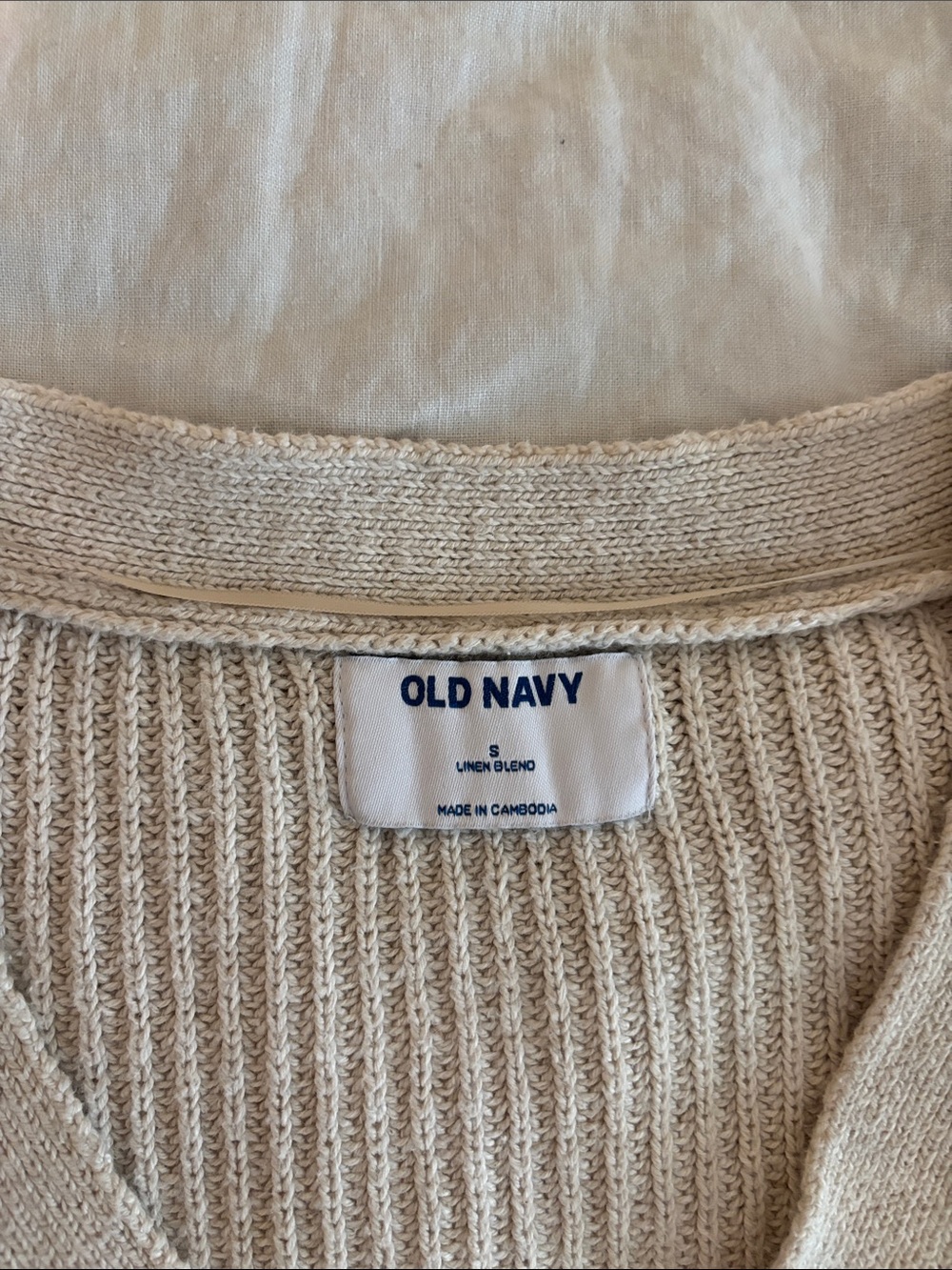 old navy cardigan - Picture 5 of 7